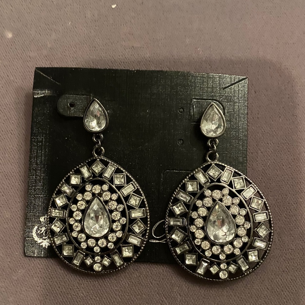Premier Designs earrings